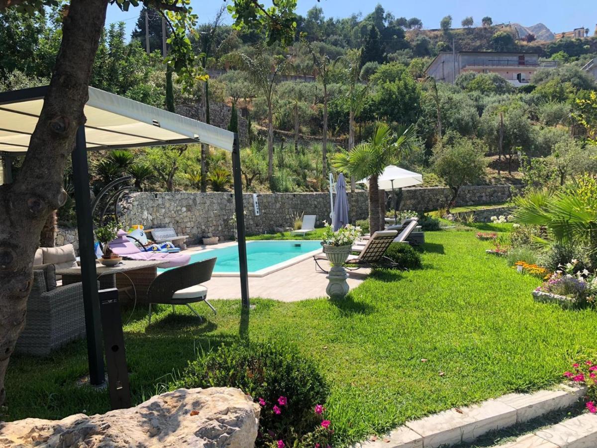 Villa Nina 2013 Appartamento Taormina Exterior photo